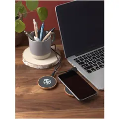Bild på SCX.design W13 10 W trådlös laddningsstation i trä