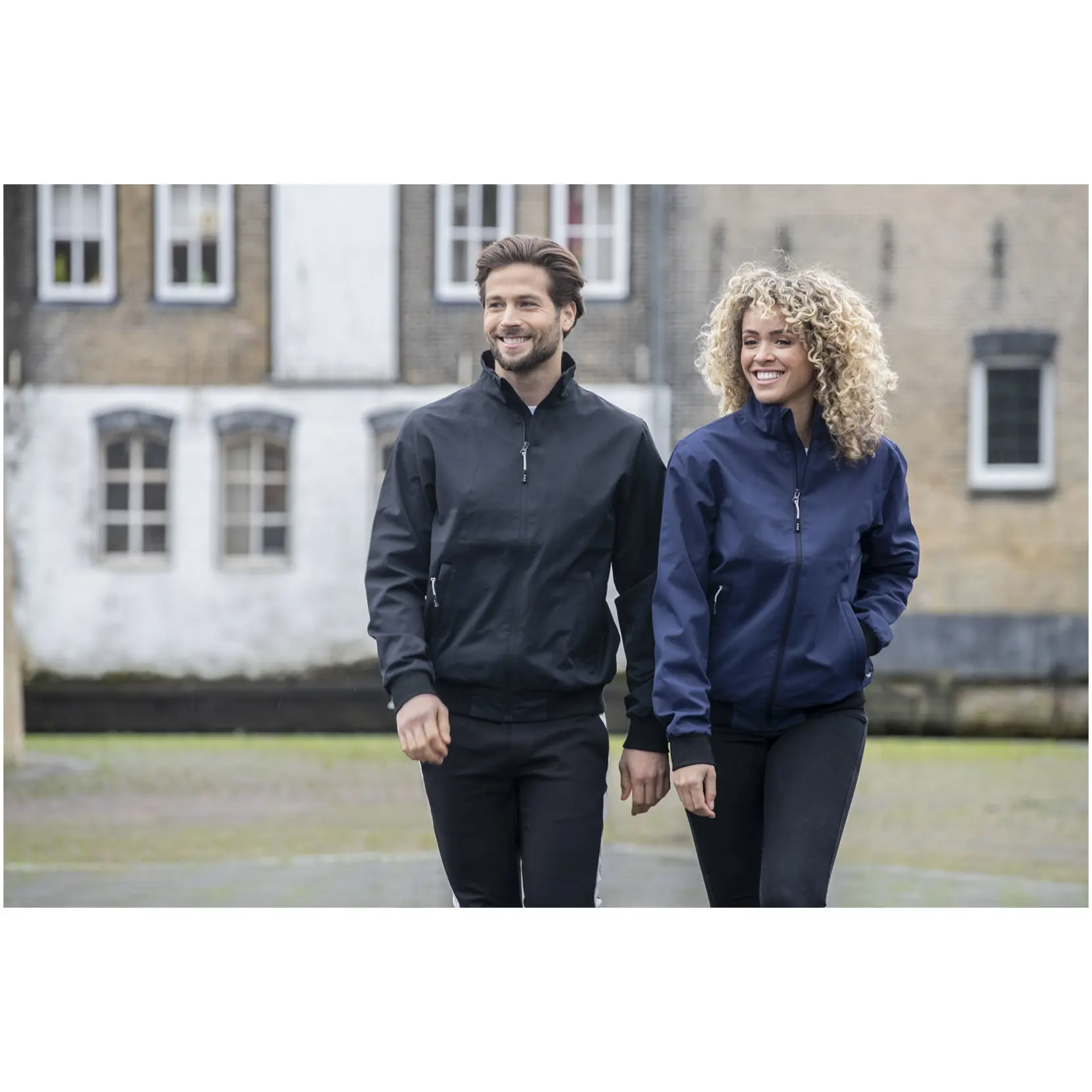 Bild på Keefe unisex lätt bomberjacka