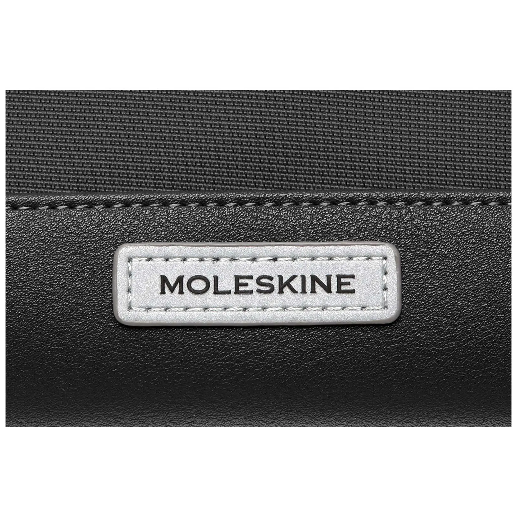 Bild på Moleskine Metro rolltop-ryggsäck