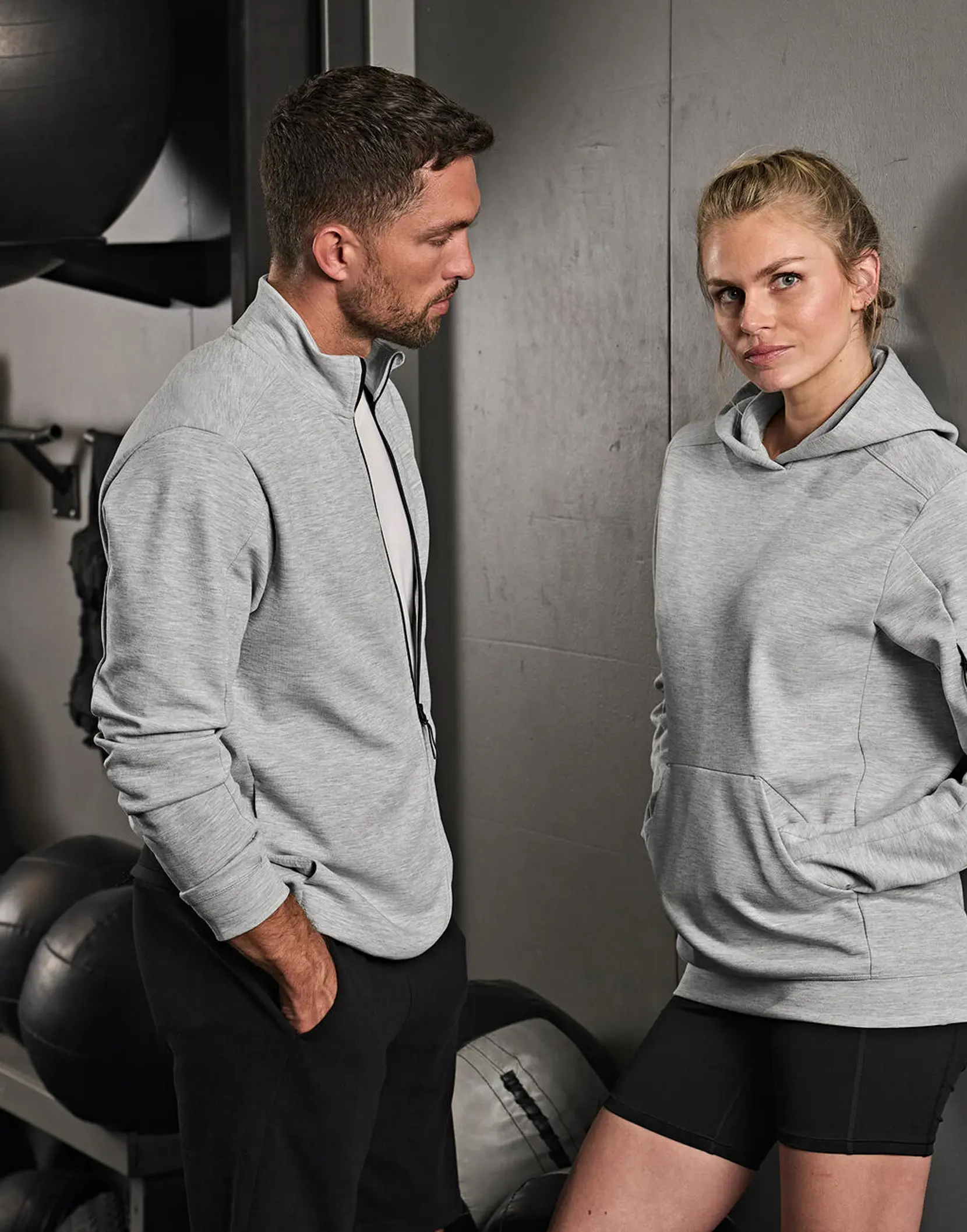 Bild på Athletic Full Zip Sweat