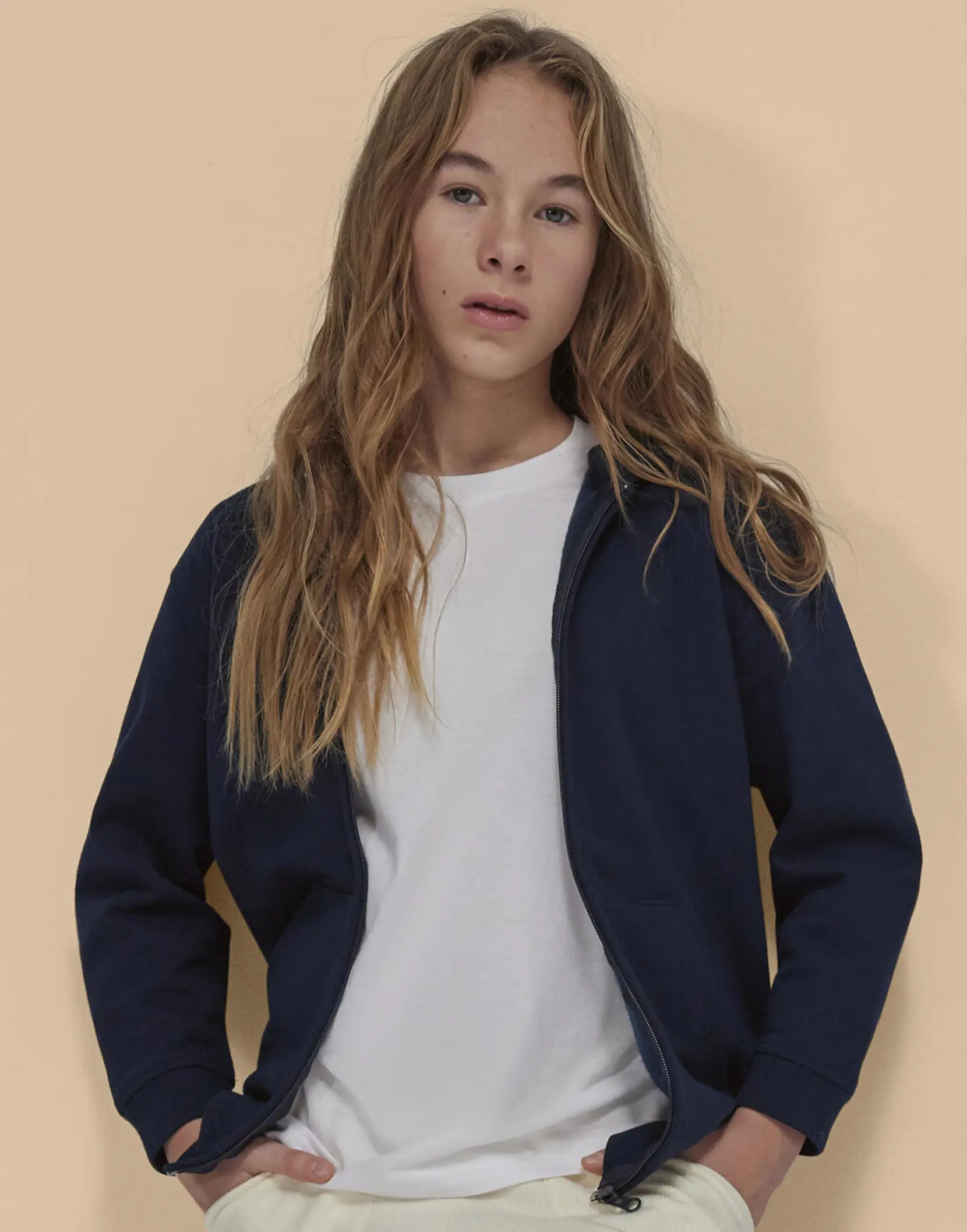 Bild på ID.334 Zip Hood /kids