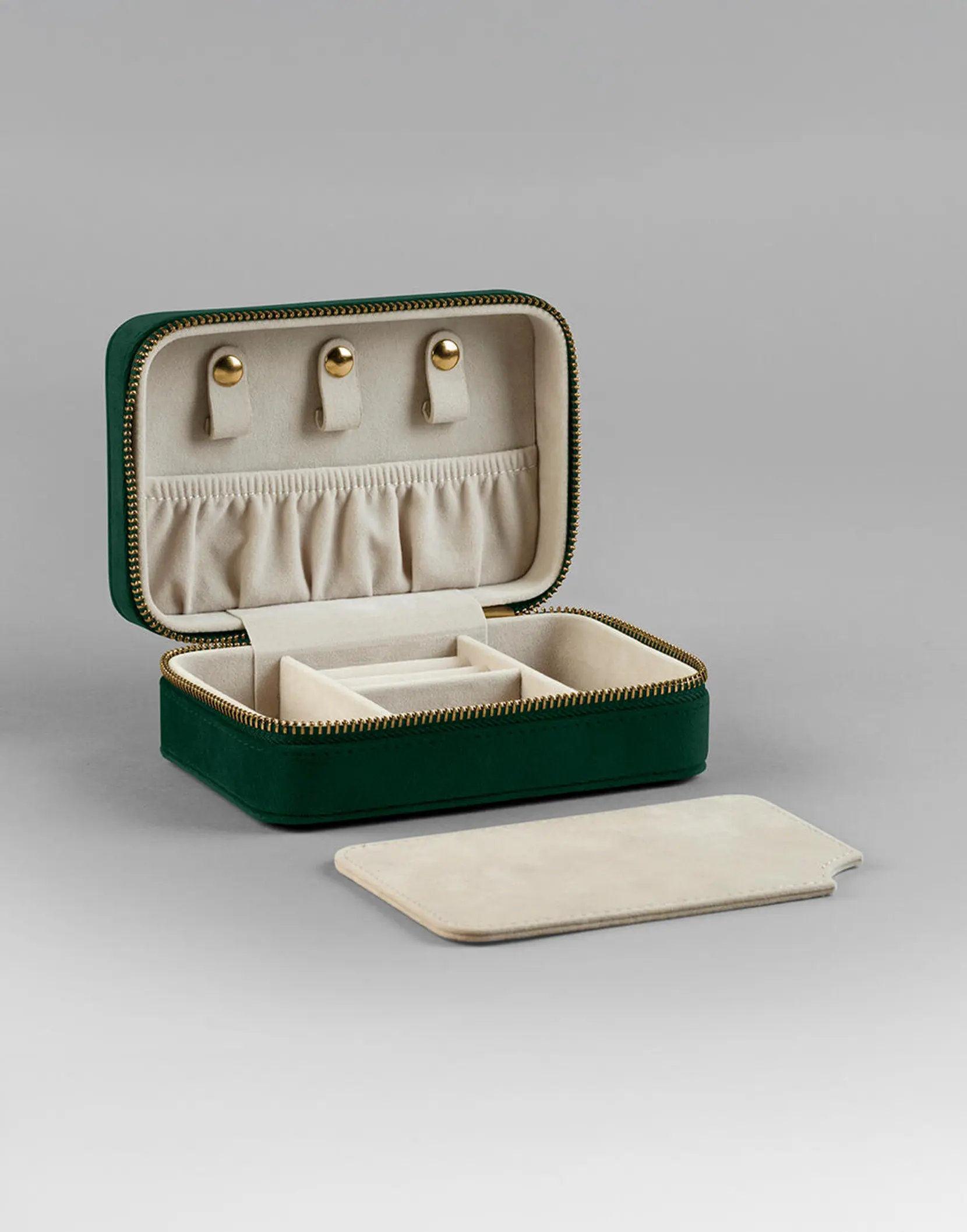 Bild på Velvet Travel Jewellery Box