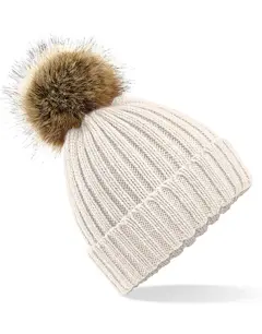 Bild på Fur Pop Pom Chunky Beanie