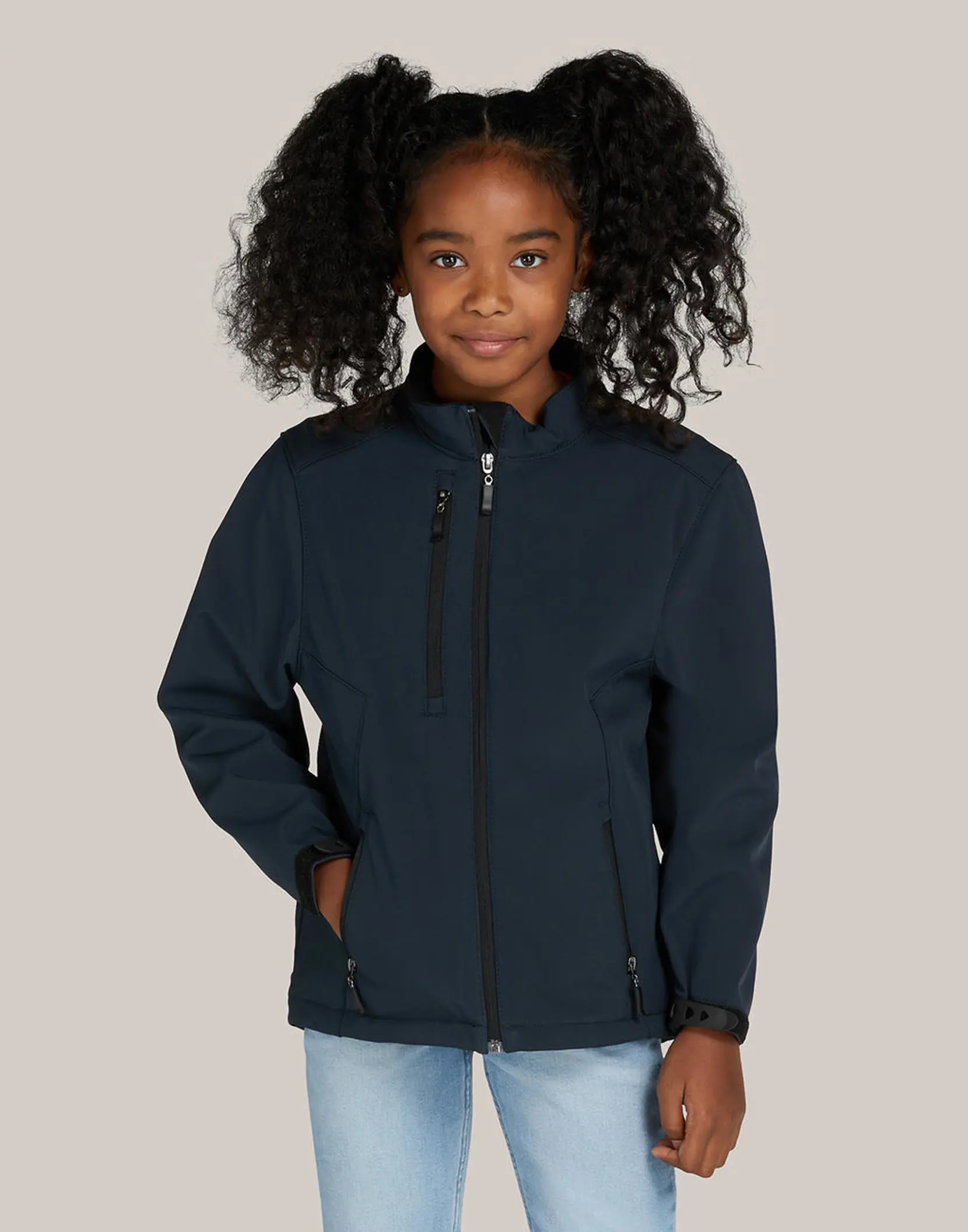 Bild på Signature Tagless Softshell Jacket Kids