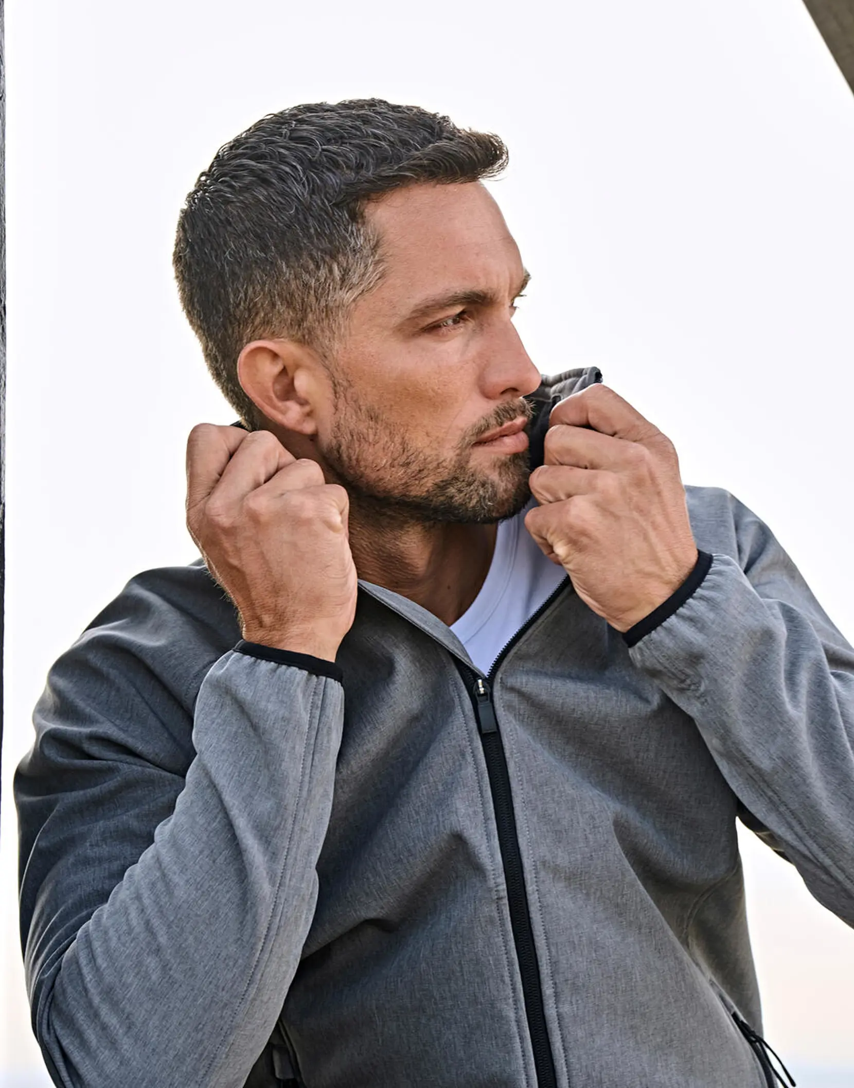 Bild på Lightweight Performance Softshell