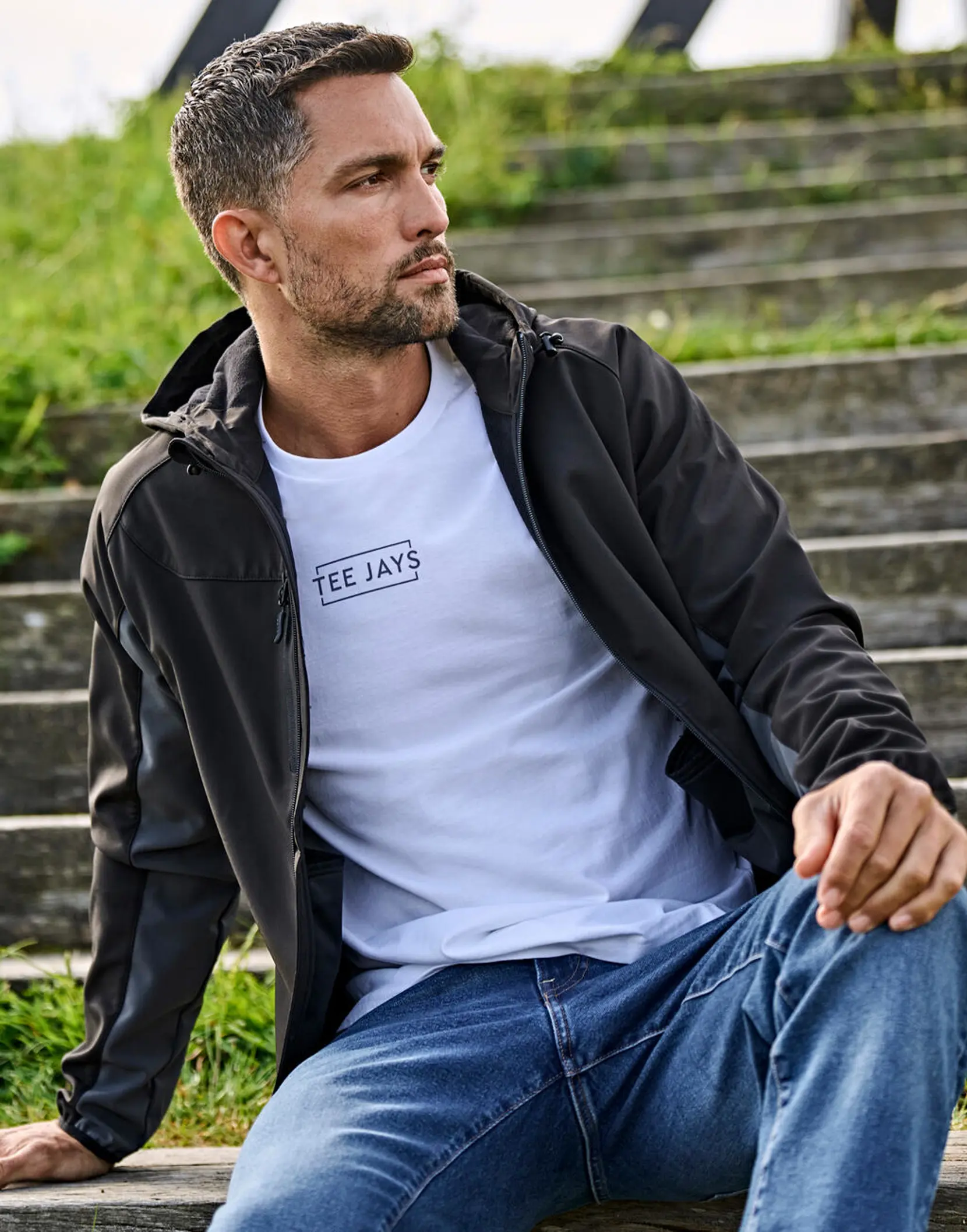 Bild på Hooded Lightweight Performance Softshell