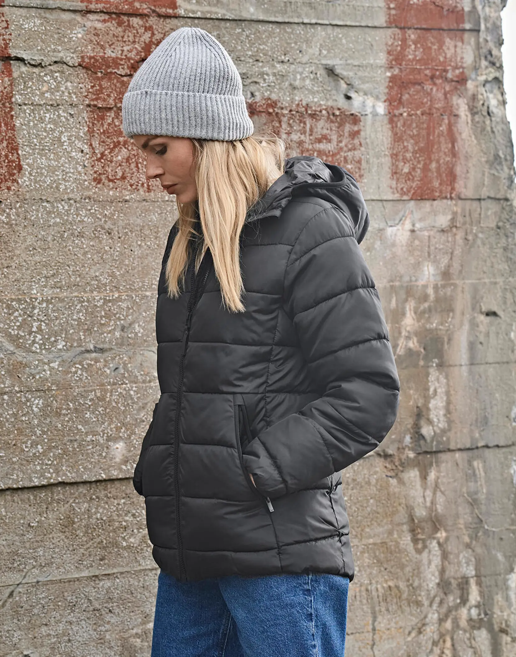 Bild på Womens Hooded Lite Jacket