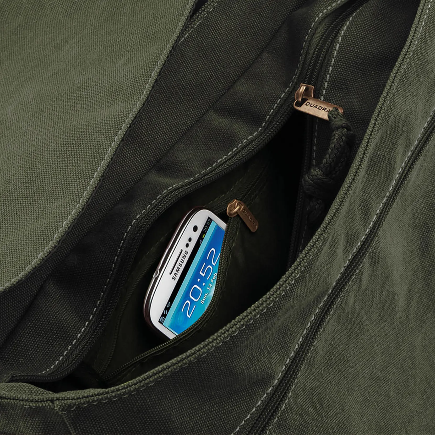 Bild på Vintage Canvas Despatch Bag