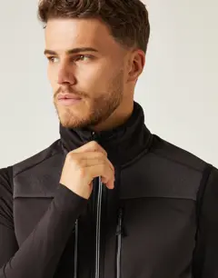 Bild på E-Volve Stretch Hybrid Midlayer Bodywarmer