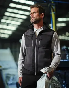 Bild på E-Volve Stretch Hybrid Midlayer Bodywarmer