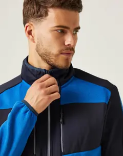 Bild på E-Volve Stretch Hybrid Midlayer Jacket