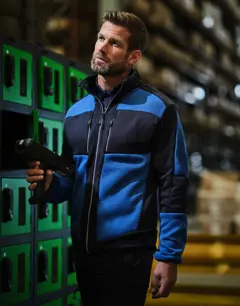 Bild på E-Volve Stretch Hybrid Midlayer Jacket