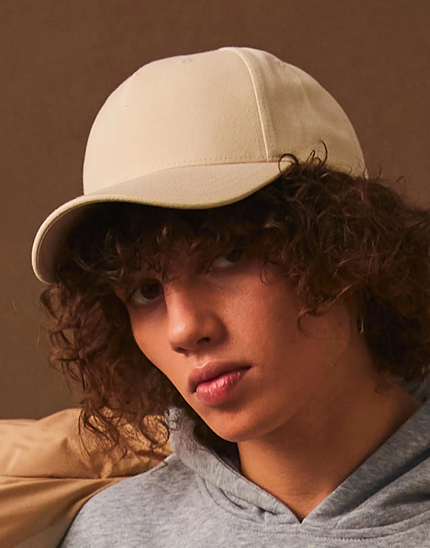 Bild på 5-Panel Premium Curved Visor Snapback Cap