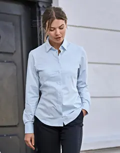Bild på Women's Active Stretch Shirt