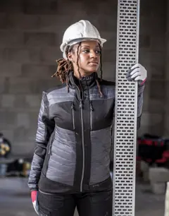 Bild på E-Volve Thermal Hybrid Jacket