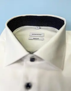 Bild på Contrast Patch Regular Fit 1/1 Business Kent