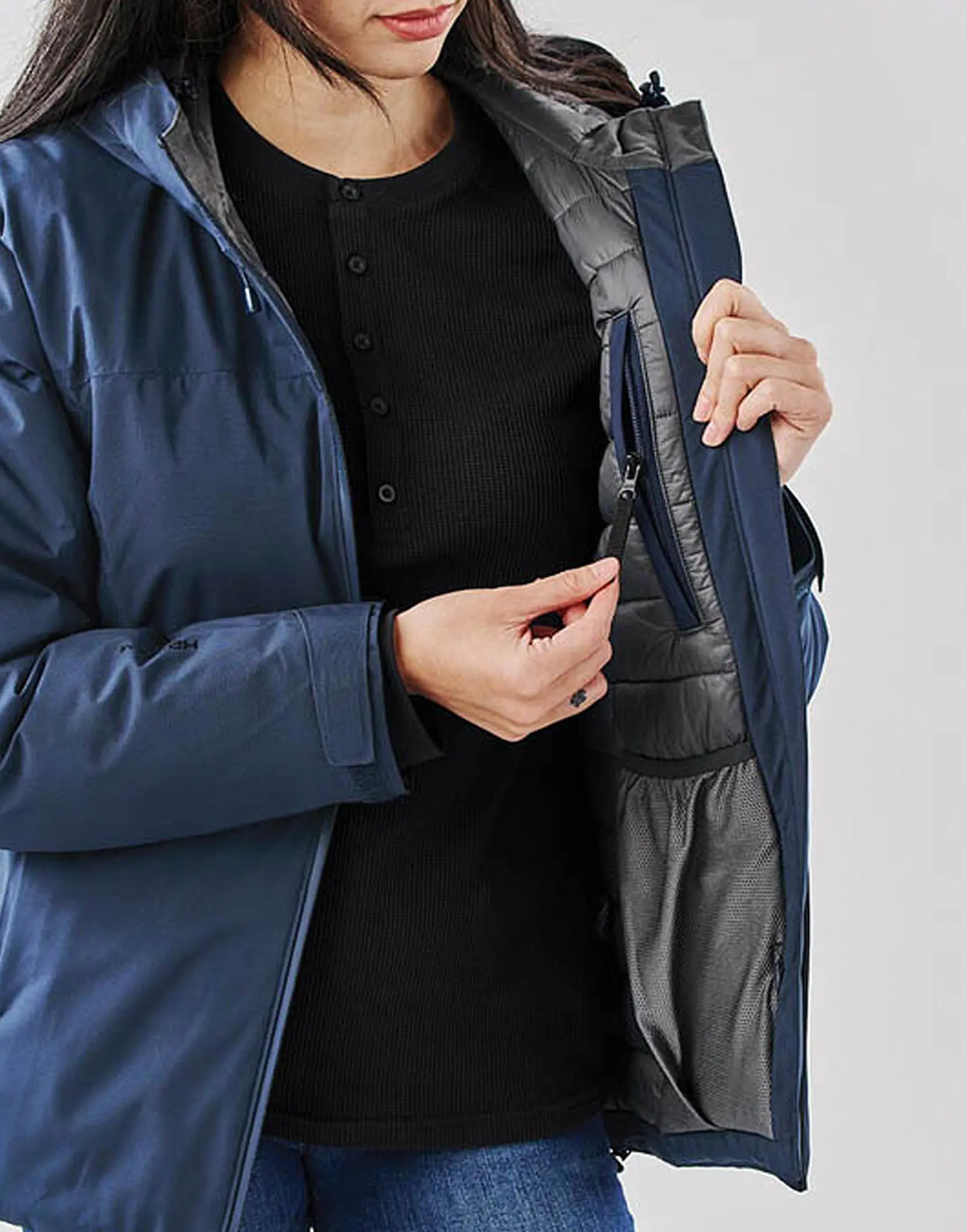 Bild på Women's Scirocco Lightweight Shell