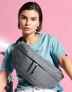Bild på Oversized Across Body Bag