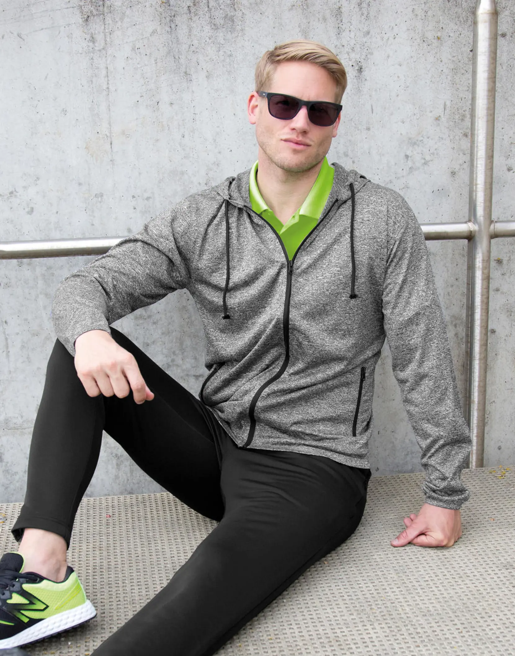 Bild på Men's Hooded Tee-Jacket