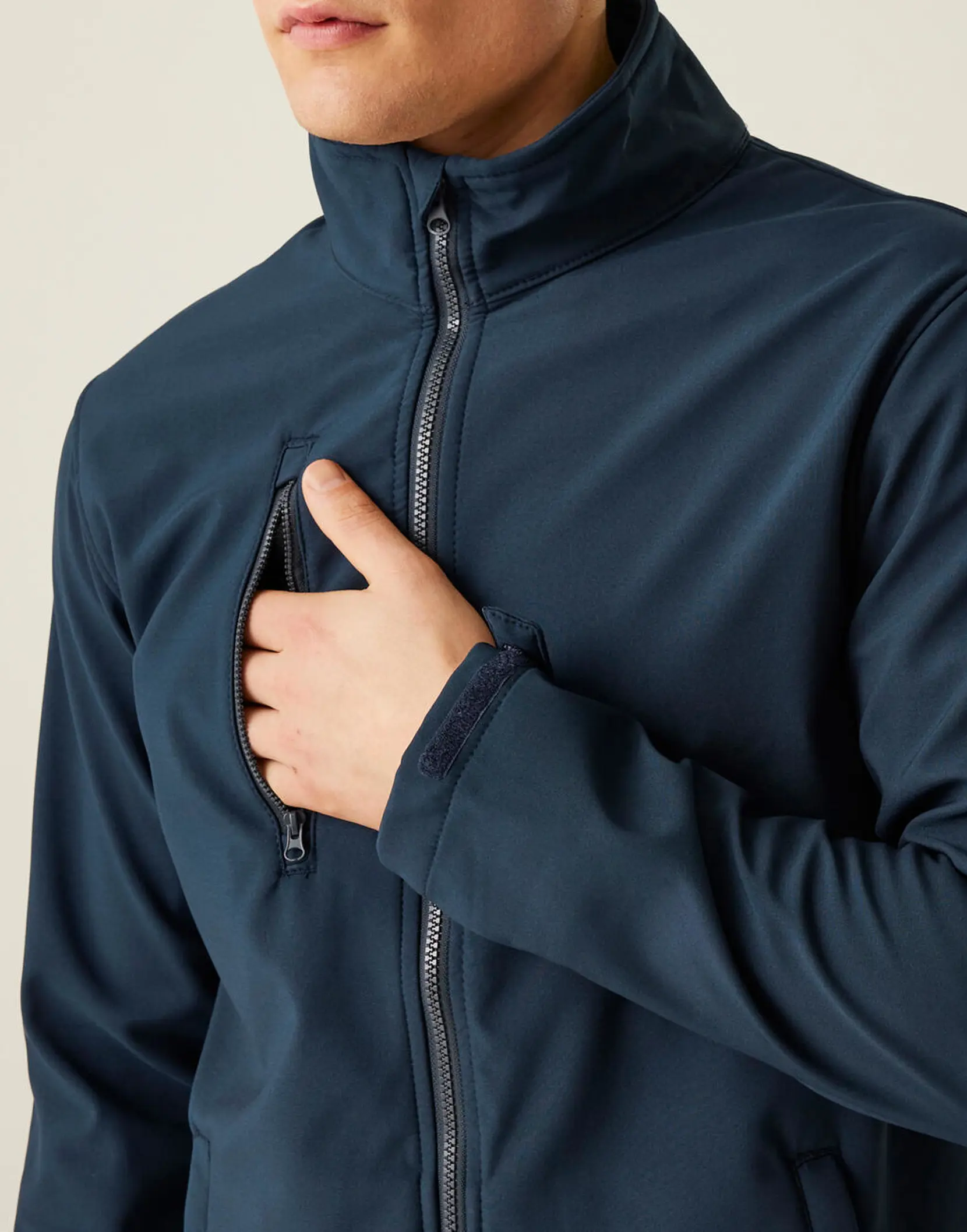 Bild på Ablaze 3 Layer Softshell Jacket