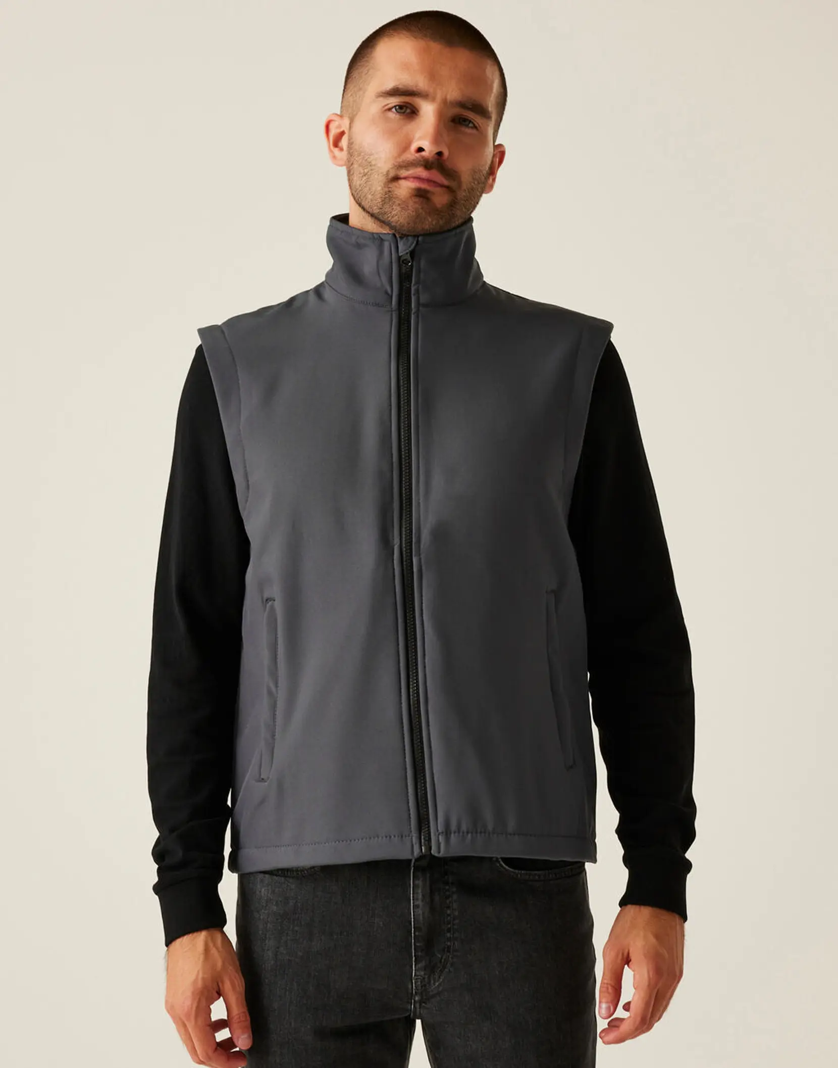 Bild på Ablaze Printable Softshell Bodywarmer