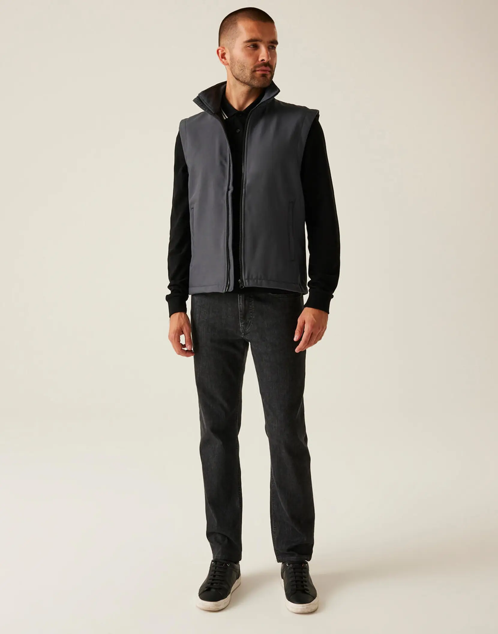 Bild på Ablaze Printable Softshell Bodywarmer
