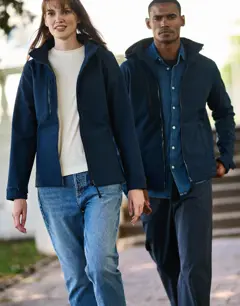Bild på Venturer 3-Layer Hooded Softshell Jacket