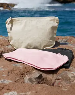 Bild på Garment Dyed Accessory Bag