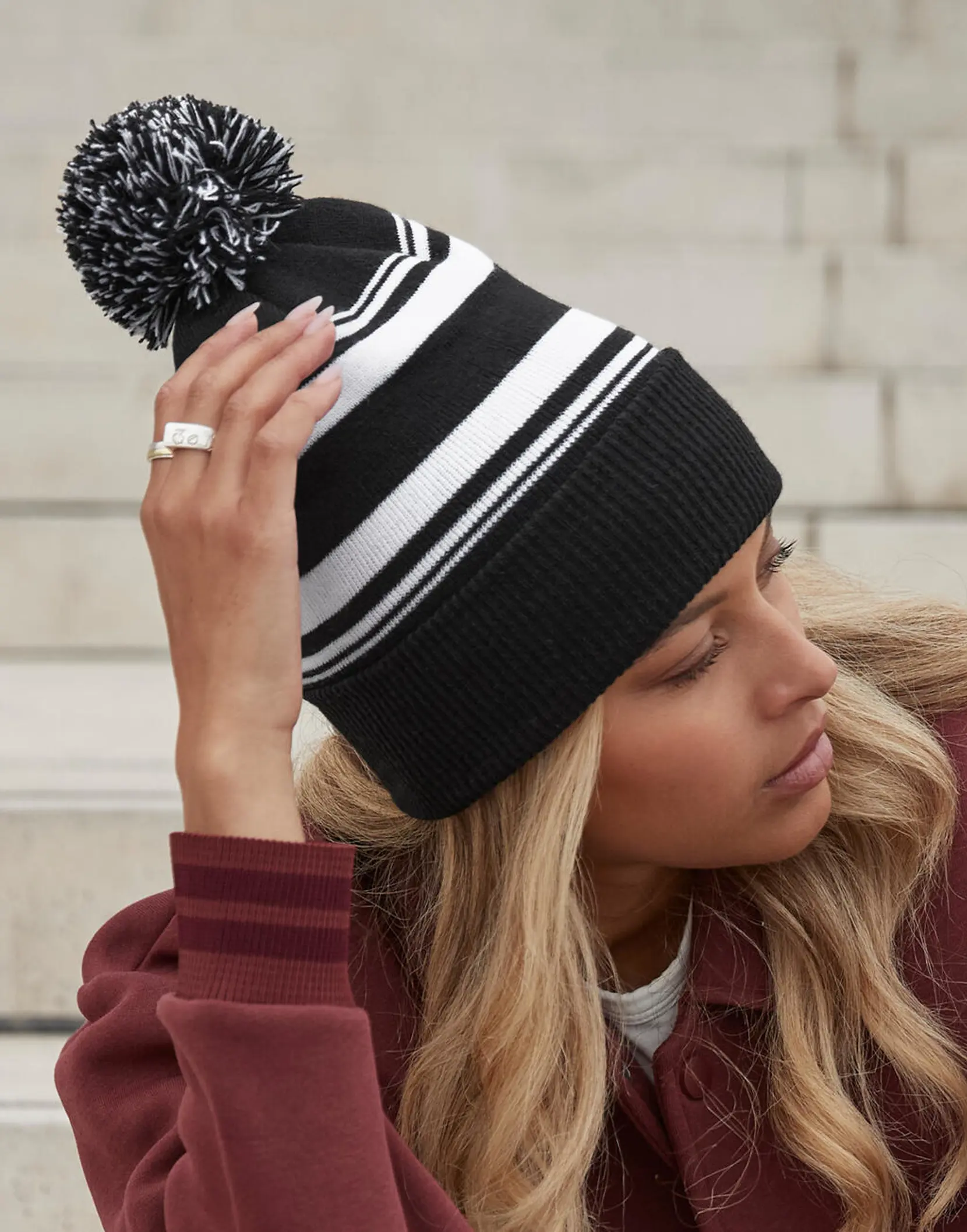 Bild på Striped Fan Beanie