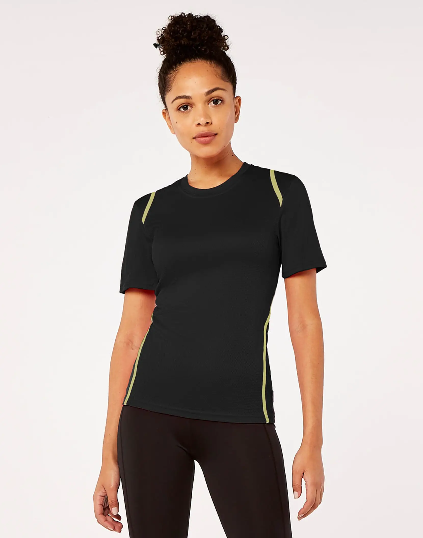 Bild på Women's Regular Fit Cooltex® Contrast Tee