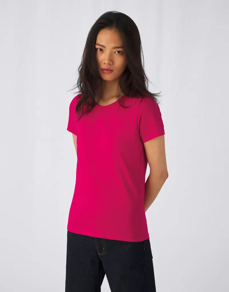 Bild på #E190 /women T-Shirt