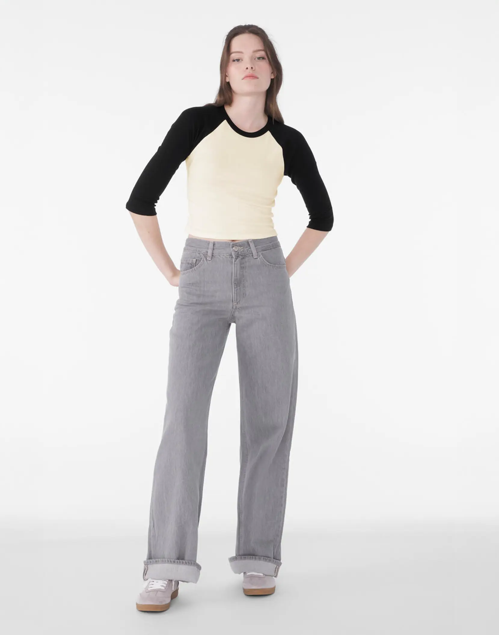 Bild på Women's Micro Rib 3/4 Raglan Baby Tee