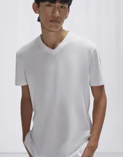 Bild på #E150 V T-Shirt