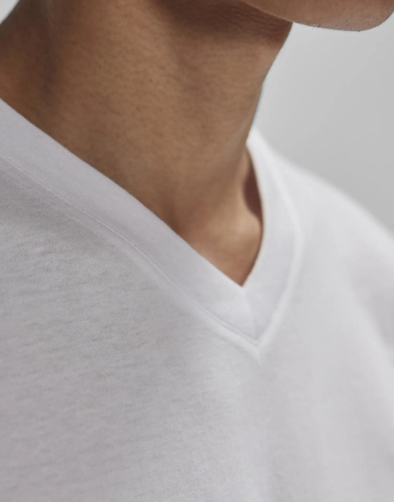 Bild på #E150 V T-Shirt