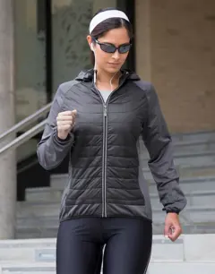 Bild på Women's Zero Gravity Jacket 