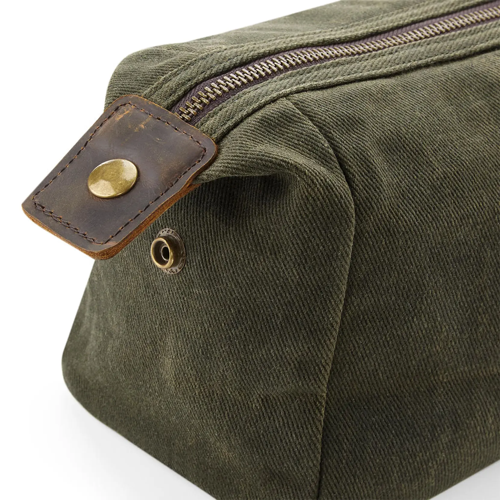 Bild på Heritage Waxed Canvas Wash Bag