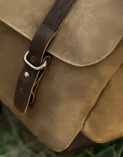Bild på Heritage Waxed Canvas Backpack