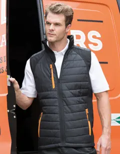 Bild på Black Compass Padded Softshell Gilet