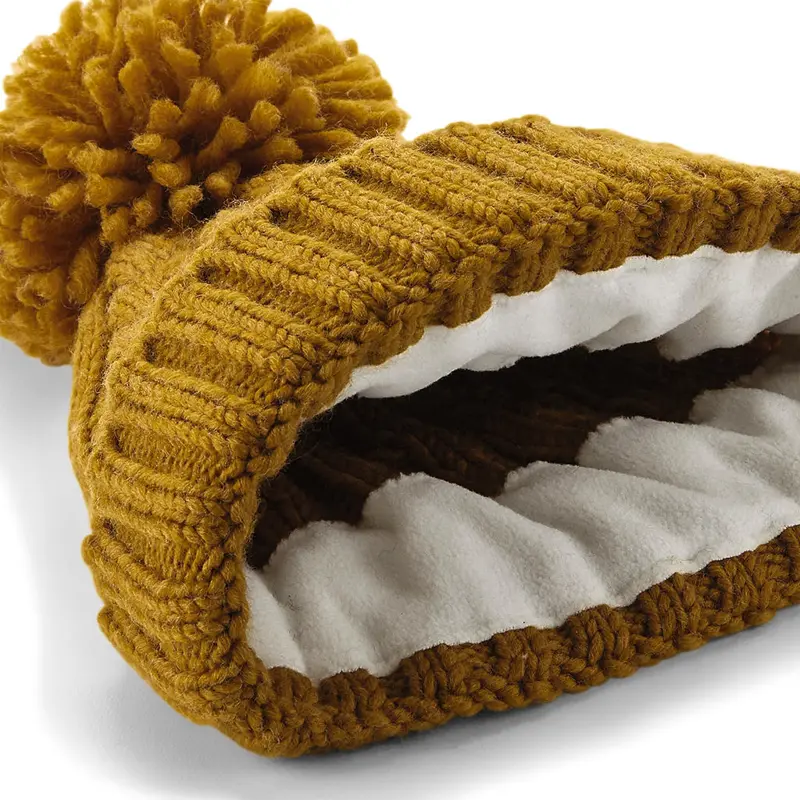 Bild på Cable Knit Melange Beanie