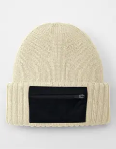 Bild på Zip Patch Beanie