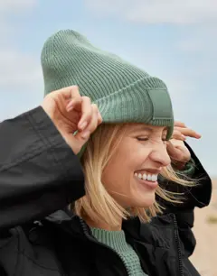 Bild på Deep Cuffed Tonal Patch Beanie