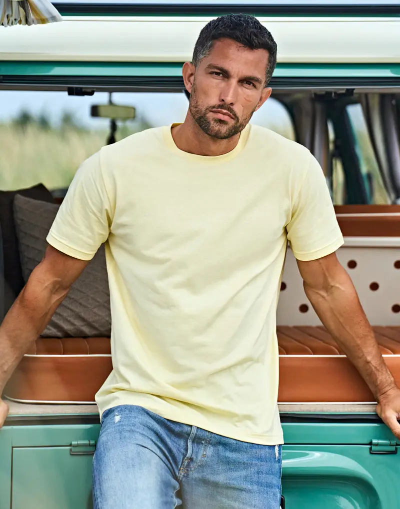 Bild på Urban Luxury Tee