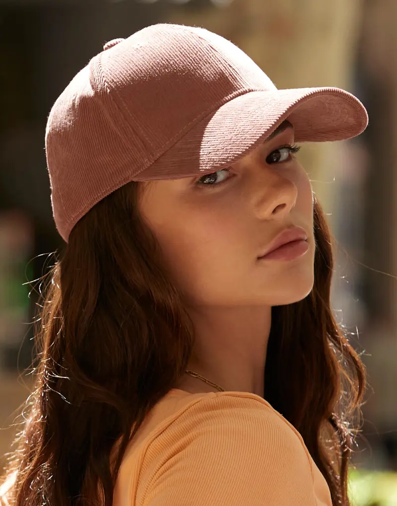 Bild på EarthAware® Organic Cord Baseball Cap