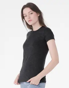 Bild på Women's Slim Fit Tee