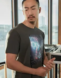 Bild på Signature Tagless Tee Men