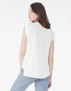 Bild på Women's Flowy Muscle Tee Rolled Cuff