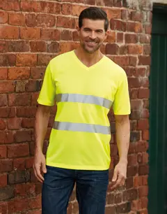Bild på Fluo Super Light V-Neck T-Shirt
