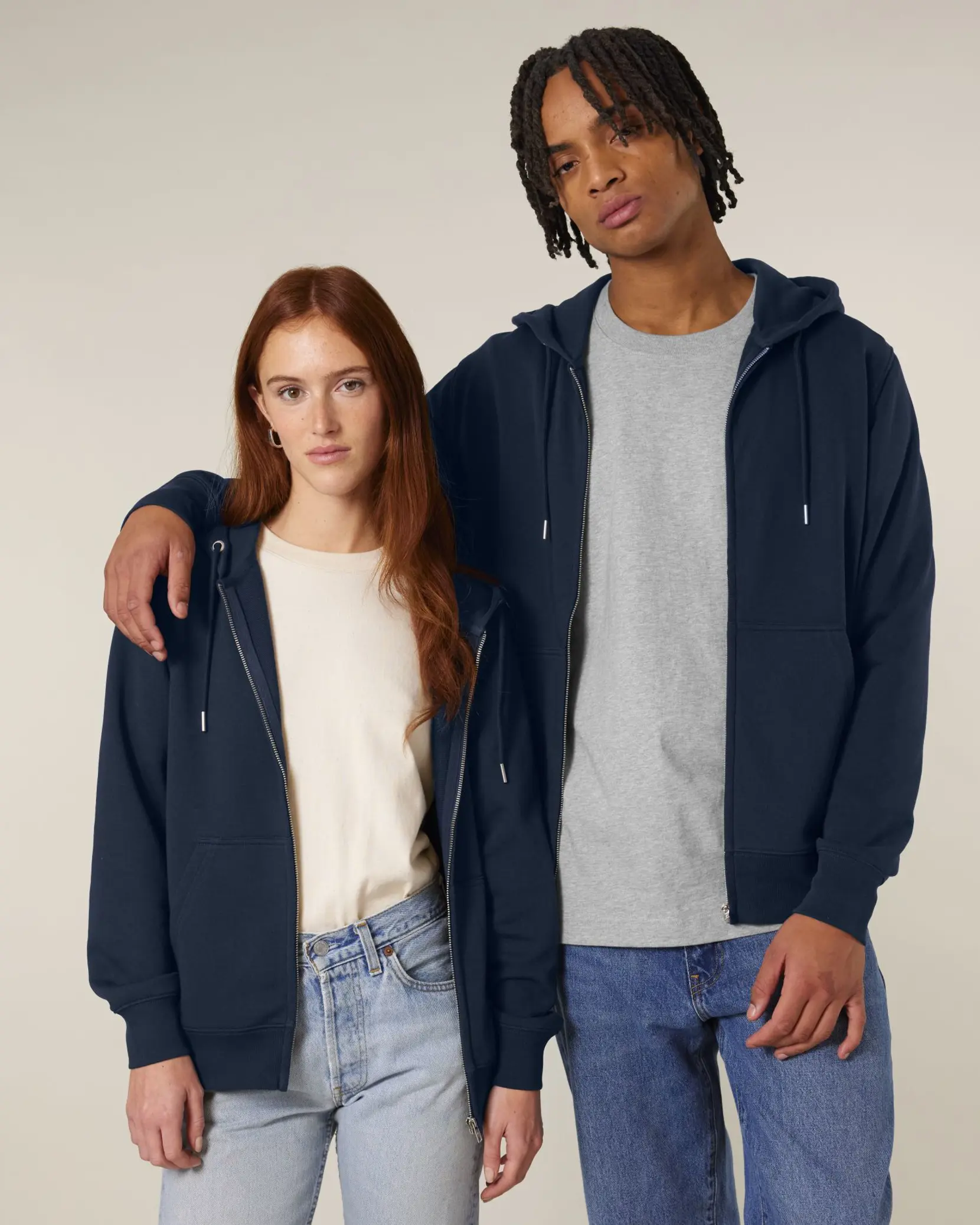 Bild på Connector 2.0 The iconic mid-light unisex medium fit zip-thru hoodie sweatshirt
