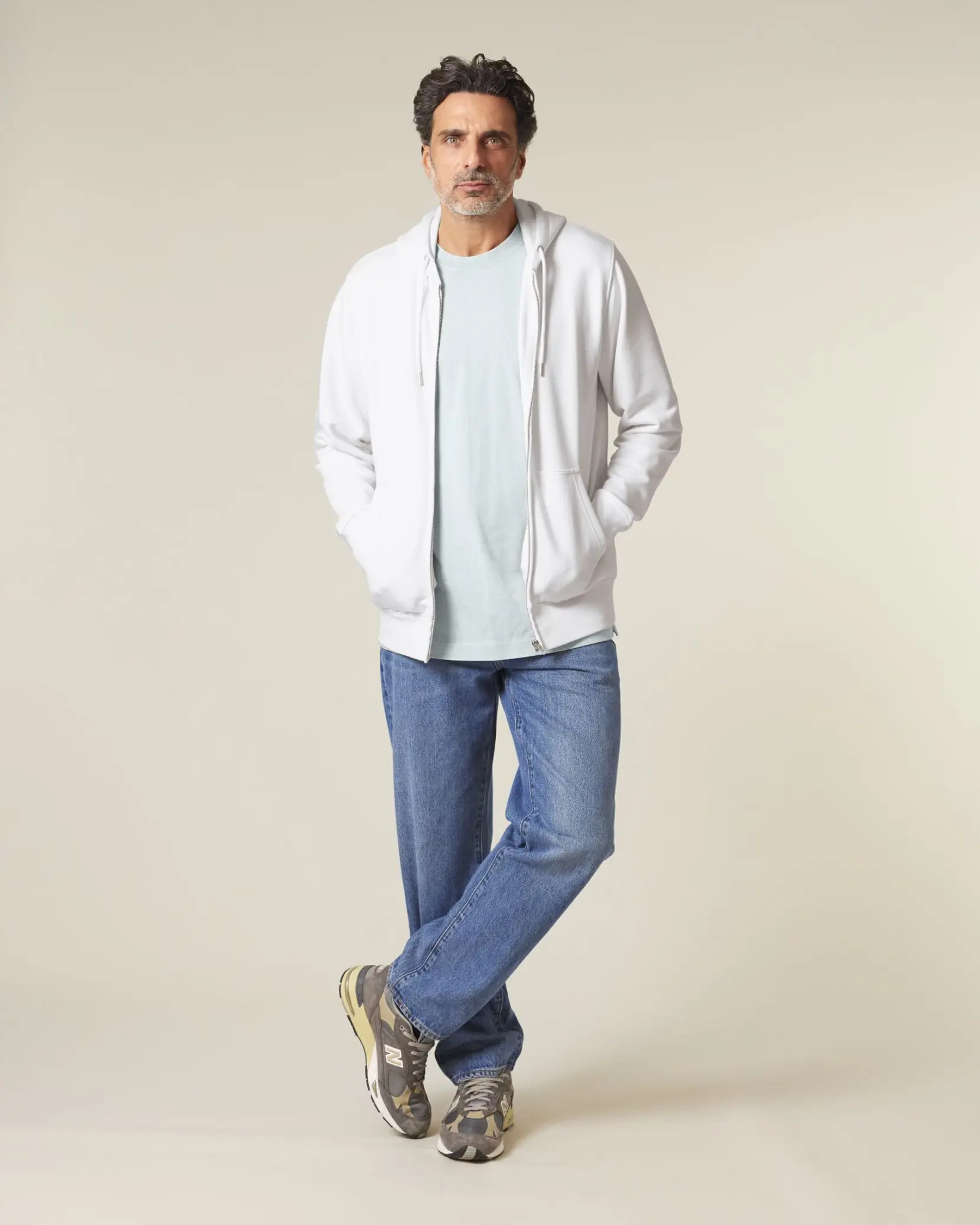 Bild på Connector 2.0 The iconic mid-light unisex medium fit zip-thru hoodie sweatshirt