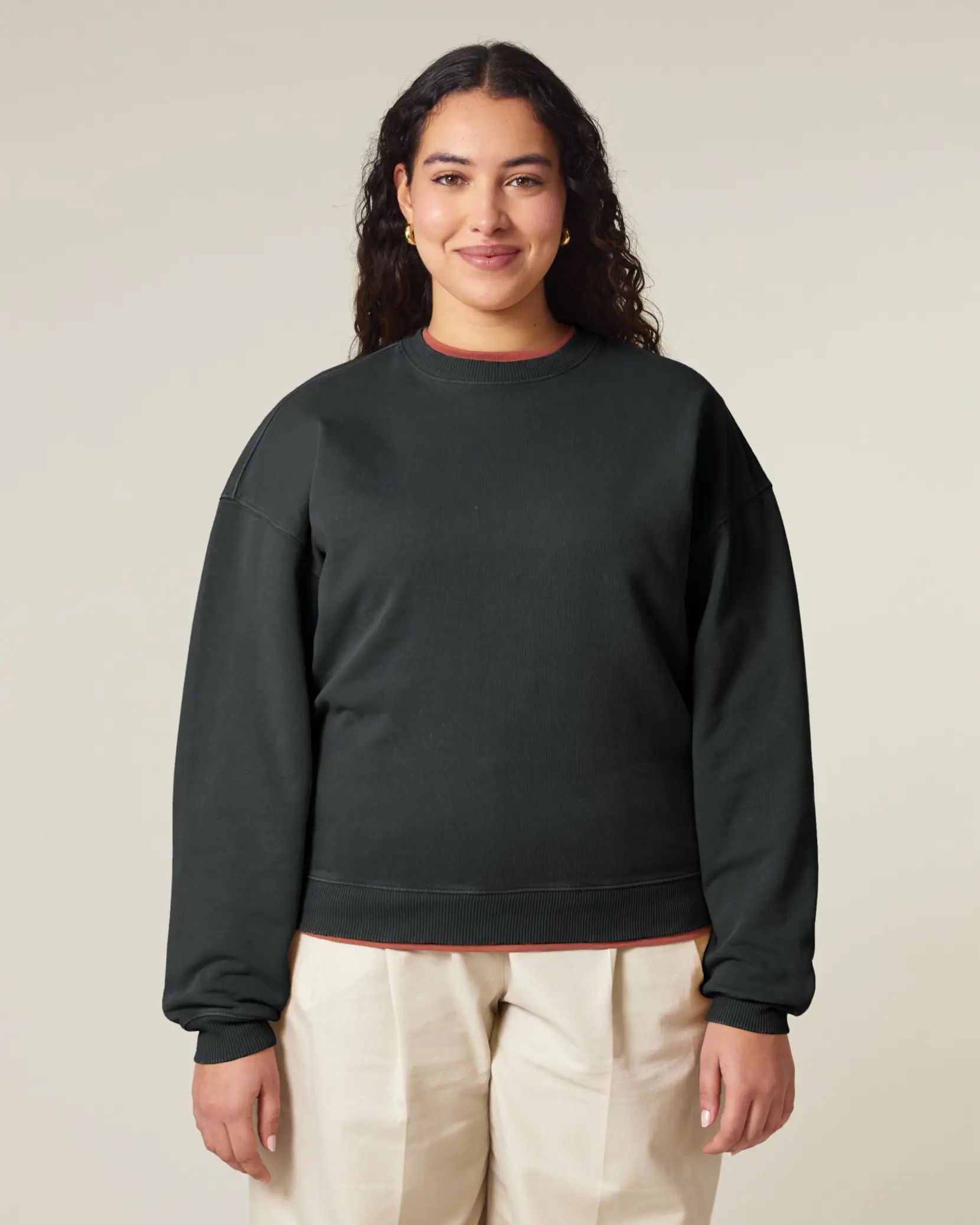 Bild på Radder 2.0 Vintage The oversized garment dyed crew neck sweatshirt